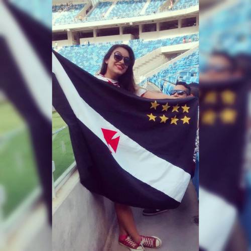 Siiiiim, nós vamos TODOS cantar de coração 💕 /+/ #EhOTremBalaDaColina #Vasco