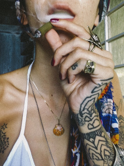 gypsyone:  Blunt