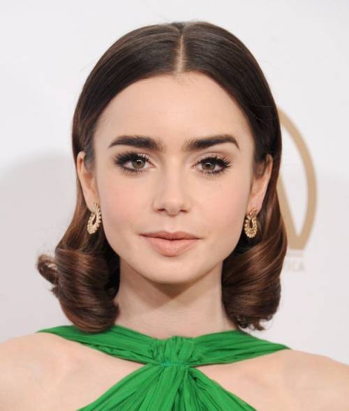 Beauty of the Day: 5 Secrets of Lily Collins’ Style