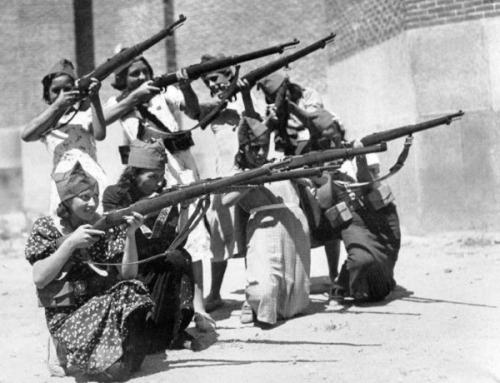 historicaltimes:Women militia in support of the Republican Loyalist forces — Spanish Civil War via r