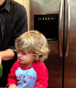 icanteventumble:  mishasminions:  CAN WE JUST TALK ABOUT MISHA’S AMAZING WATERMELON-CUTTING SKILLSAND WEST’S ADORABLE ONION FACE  Every time I see it, I’m like “he cut through an entire watermelon in like two seconds, that’s really hot” 