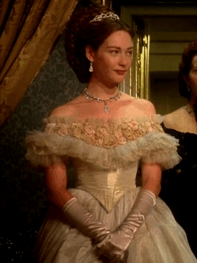 wardrobeoftime: Costumes + Sisi (2009)Elisabeth of Austria’s white and gold gown in Episode 01.