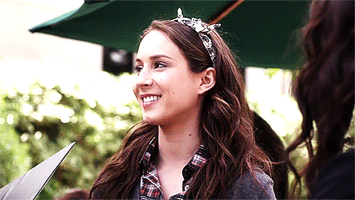 pllanalyst:  When you realize its Tuesday but remember there’s no PLL 