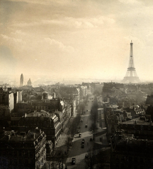 vintageeveryday - Paris, 1948.