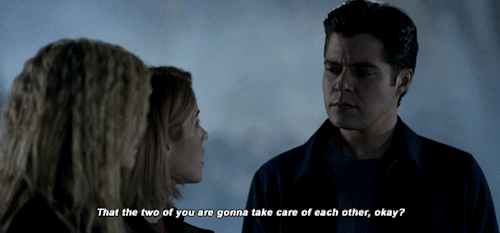 felicitysmoakgifs: It’s time for me to go on a journey of my own.