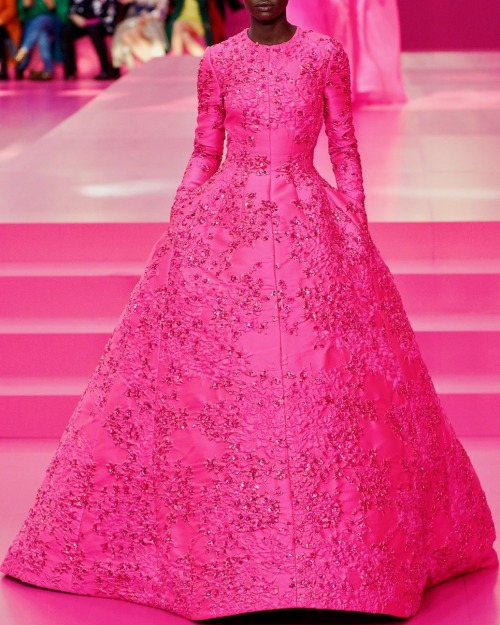 lacetulle:Valentino | Fall/Winter 2022