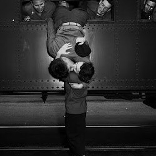 XXX getwiththe40s:  #FridayKiss #WWII #1940s photo
