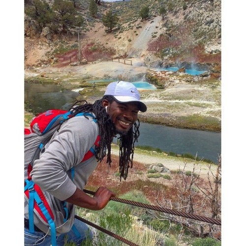 ohyeahcd3baby:All smiles at Hoot creek Geological site !I’m guessing this is “Hot creek”, California