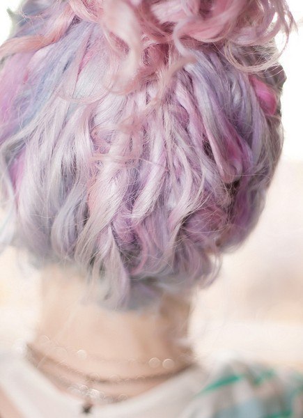 pastel-flowerrs:  💜