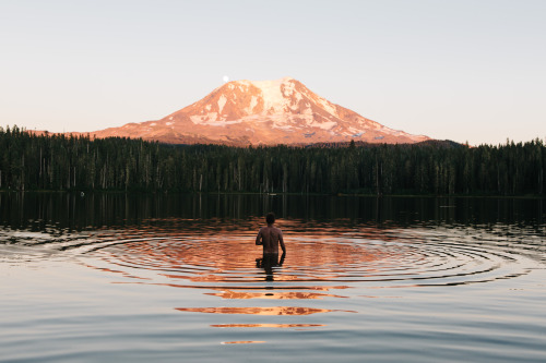 XXX tylerphenes:  Mt. Adams, WA by Tyler Phenes photo