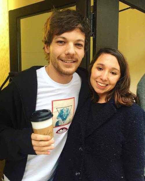 thetomlinsondaily:hazzapoppins: @Louis_Tomlinson Nice to see you again, thank you, love you