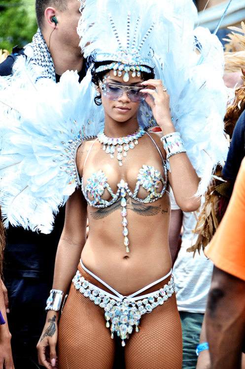 XXX hellyeahrihannafenty: Rihanna Crop Over Looks photo
