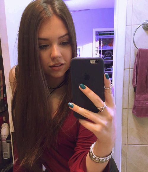 http://streetgrl.tumblr.com/post/156000951427