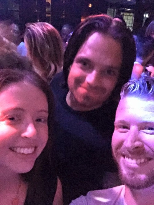 xxdonedirtcheapxx: Look who we met at a bar in Atlanta last night! Super nice guy. In town filming t