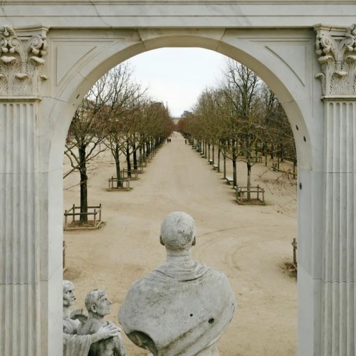 guy60660:Jardin des Tuileries | Waldeck-Rousseau  | Laurent Marqueste | Financial Times