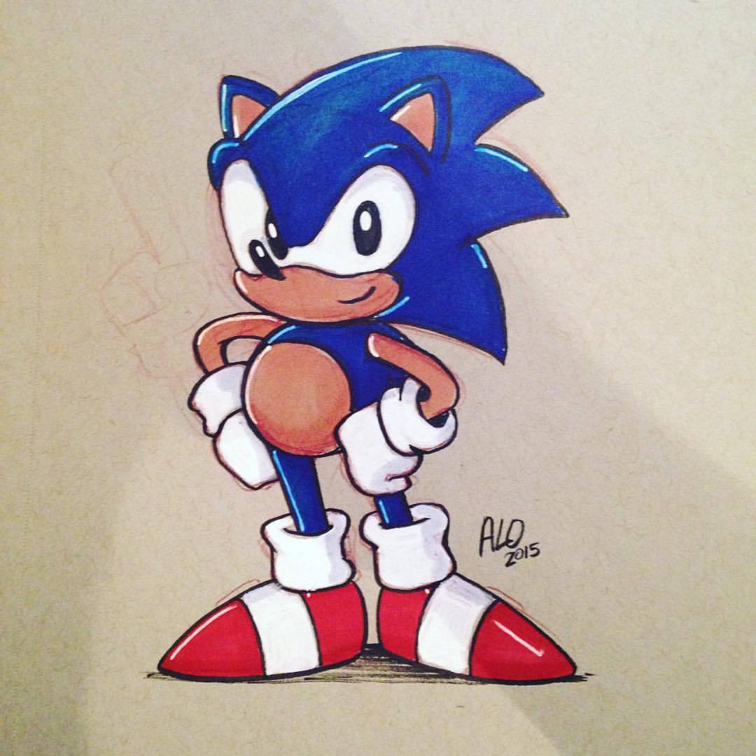 #Inktober 17 - Sonic! #Sonic #sonicthehedgehog #sketchbook #inktober2015 #ink #fanart #Sega #marker