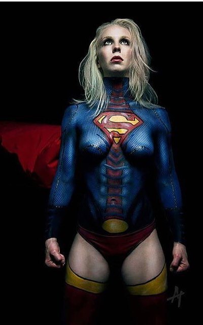 supergirl-bodypaint:   Body paint cosplay of Supergirl by @eringeermakeupdesign