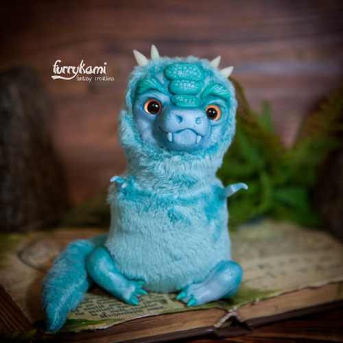 OOAK fantasy dinosaur is available etsy.me/2NBBiUS SHOP      Instagram  