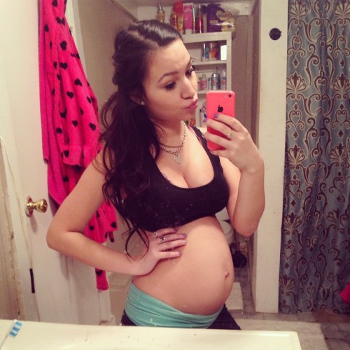 bigbellies1: I would definitely hit that