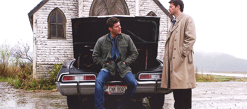 inacatastrophicmind:         D E A N C A S MEME → [2/10] Episodes ↳ Sacrifice