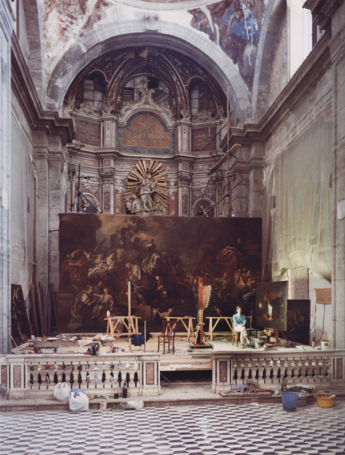 an-overwhelming-question:Thomas Struth - Naples, 1989