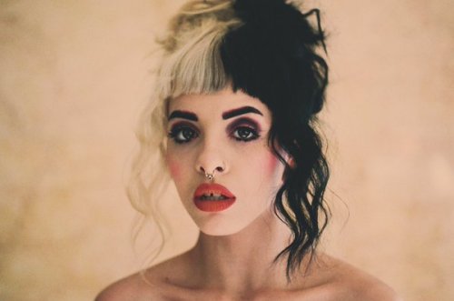 Melanie Martinez posted this on Twitter on November 24th, 2015
