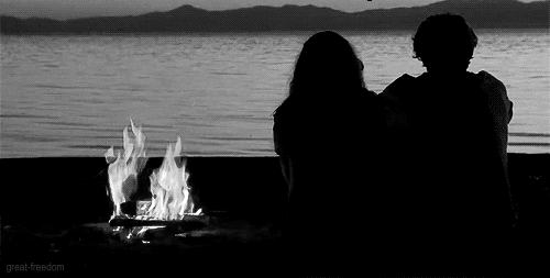 girlwiththegypsysoul: come sit with me as we watch the ocean ebb and flow and wait until the fire bu