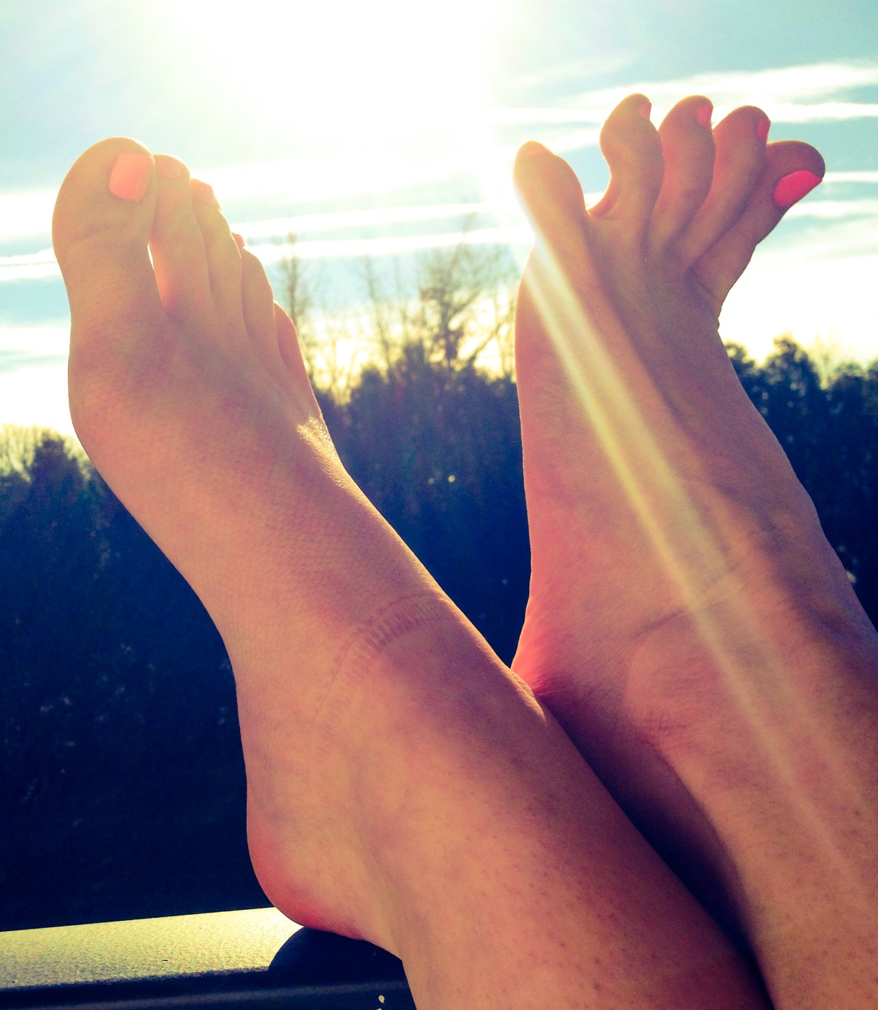 Princess Melanie's Feet www.clips4sale.com/97517