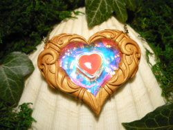 retrogamingblog:  Legend of Zelda Twilight Princess Heart Container Necklace made by Marika Schirmacher  
