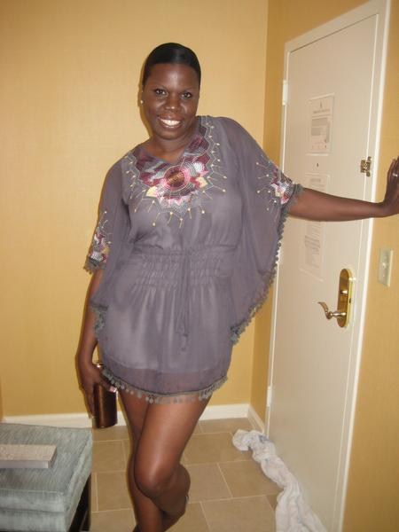 808s-and-d1sco-face:  nostalgic-inautumn:  The way she is being treated is unspeakable. It makes me ache. I want to just look at how beautiful, talented, lovey, gorgeous, kind, funny, and genuine she is. So here is a Leslie Jones appreciation post. 