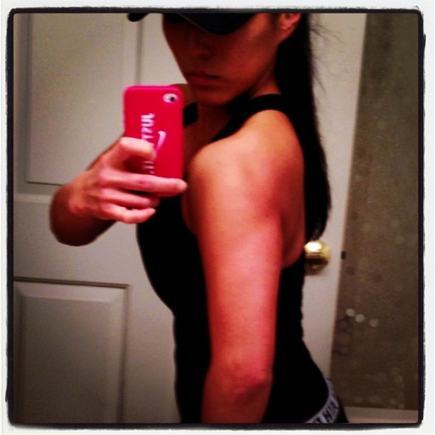 Happy Flex Friday! Did Cardio&amp;Shoulders this a.m. #StrongIsTheNewBeautiful
