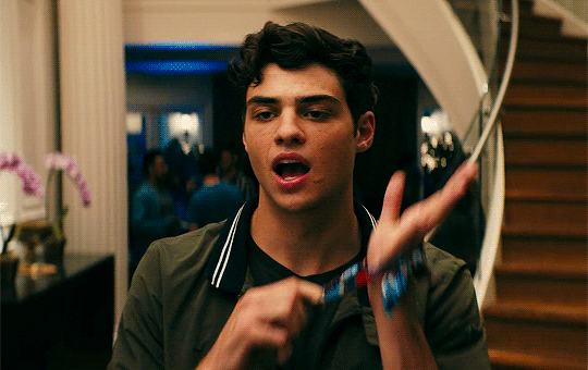 halle-berry:  I am way better looking than that guy.Noah Centineo as Peter Kavinsky