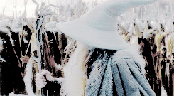 arwenundomie1-deactivated201509:  H o m e i s b e h i n d,the world ahead. 