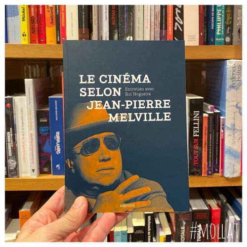 Un grand classique de la littérature cinéphilique vient être réédité par les éditions @capricci.cine