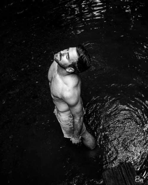 hoscos:    Need me not @mrtommiddleton by @sergio8apty  