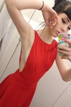 dink-182:  Cheeky. Need this dress but they