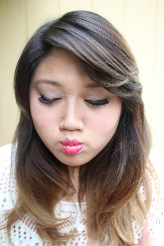 asecondtoforever:  I don’t want to study for finals, so I took photos of my face