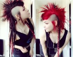 mymohawksbetterthanurs:  punkmecrosseyed:  thedirtiestkitten:  punksnotstacy:  Maybe I’ll keep you around.  😍  Ever see someone so cute it makes you sigh? Rocking that hawk so hard!  Wow