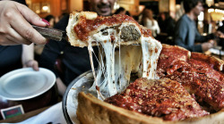 jojothemodern:  Chicago deep-dish pizza.