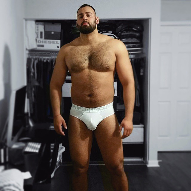 dilfandahardplace:  WOOF!  Yes, please! 
