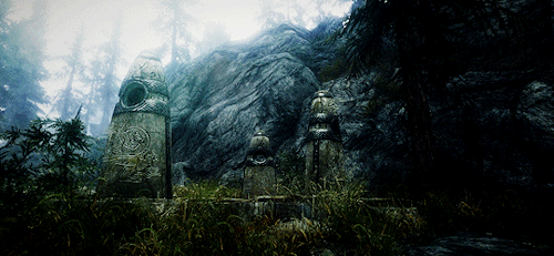 jerallmountains:↠ skyrim scenery: the guardian stones