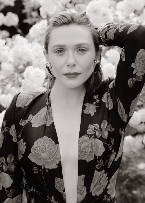 dailywomen:ELIZABETH OLSEN photographed for C Magazine, summer 2022