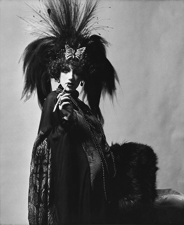 Marisa Berenson, as the Marchesa Casati, dressed for Baroness Marie-Hélène de Rothschild&rsquo;s