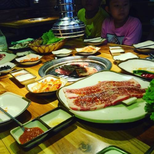 #vietnam #bienhoa #koreanfood #koreanbbq #feast #goodfood #goodtimes #goodcompany (at Megavip Lounge