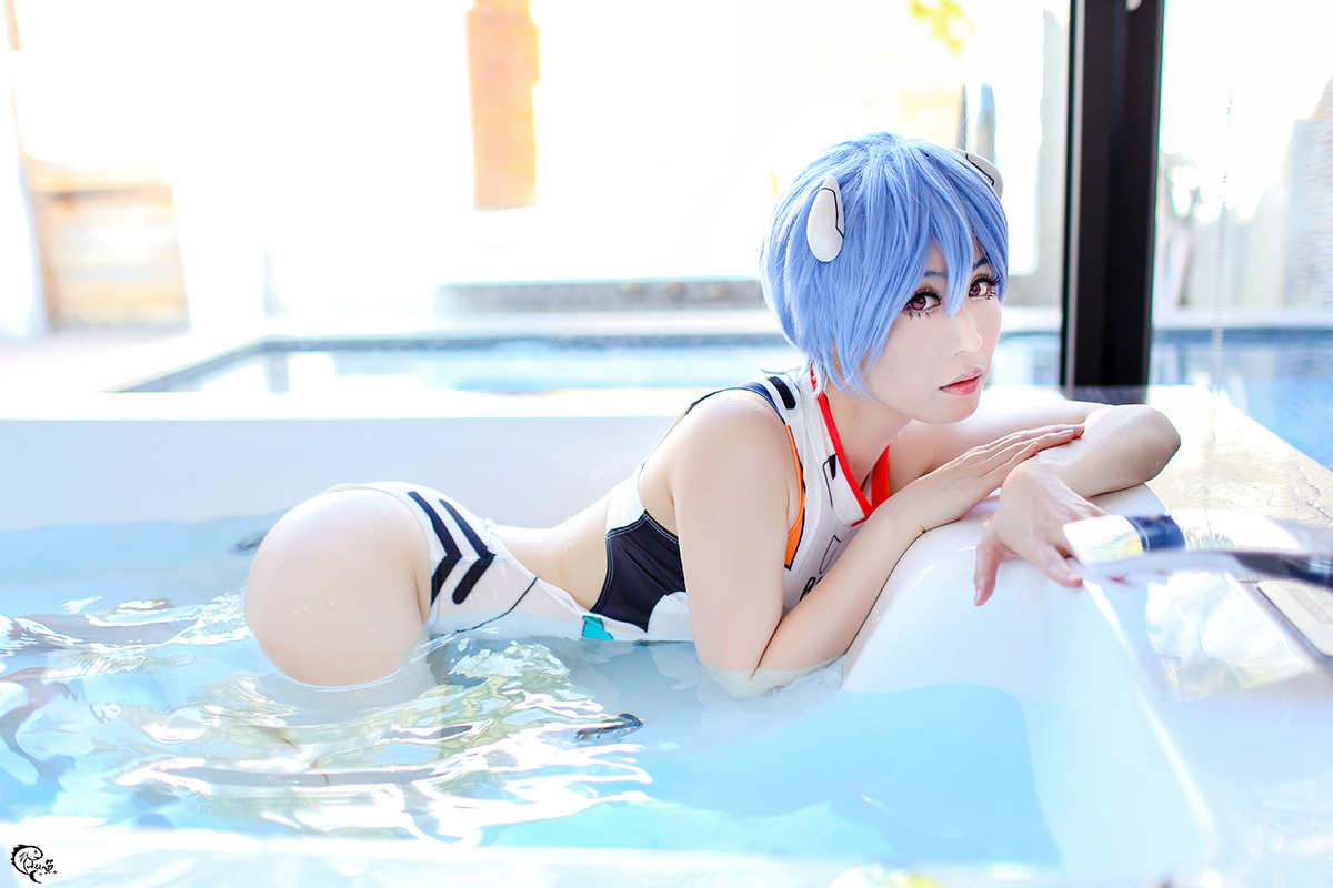 Source : http://sexykosplay.tumblr.com/