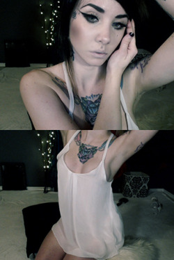 antinerdlife:  eveemfc:  sorry ill be on late on mfc, but ill be there in 30!  This woman is beautiful