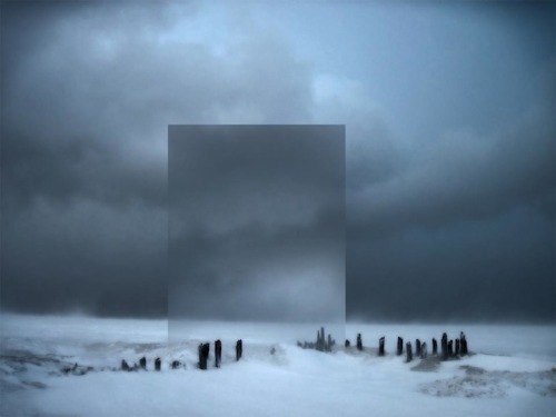 taktophoto:  Geometric Reflections in Landscapes Create Abstract Realities