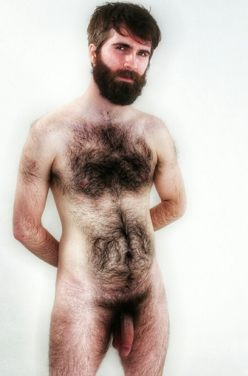 cwboytop:  orainrete:  Reblog 927   cowboy,rednecks, truckers, boots, cigars, men! http://cwboytop.tumblr.com 