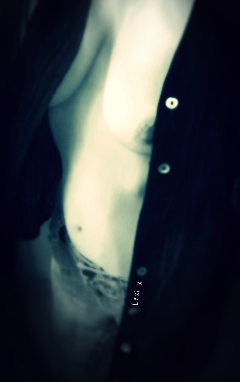 lexilushxx:  Topless Tuesday.  (Just because I just found this pic)