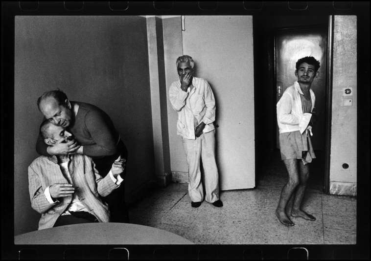  Manicomio ~ Raymond Depardon 1977 